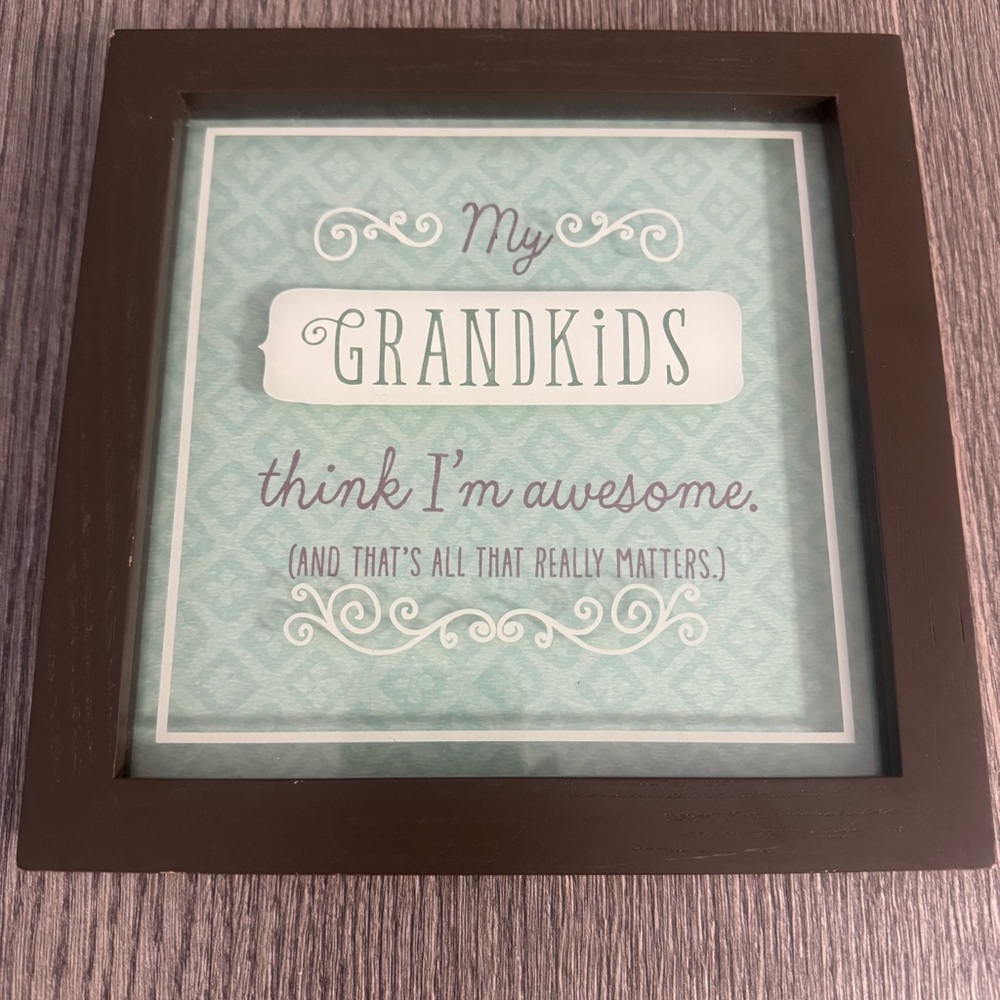 Hallmark Decor Hanging Table Top Frame My Grandkids Think I’m Awesome